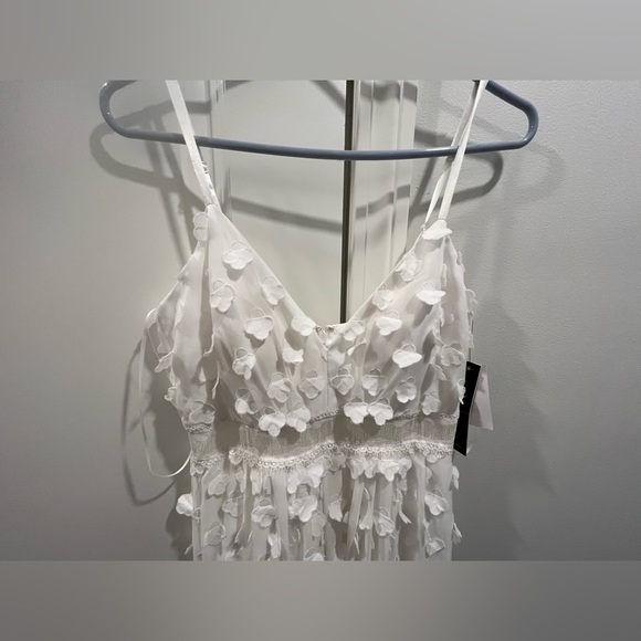 Nicole Miller Ivory Dress - Picture 3 of 4